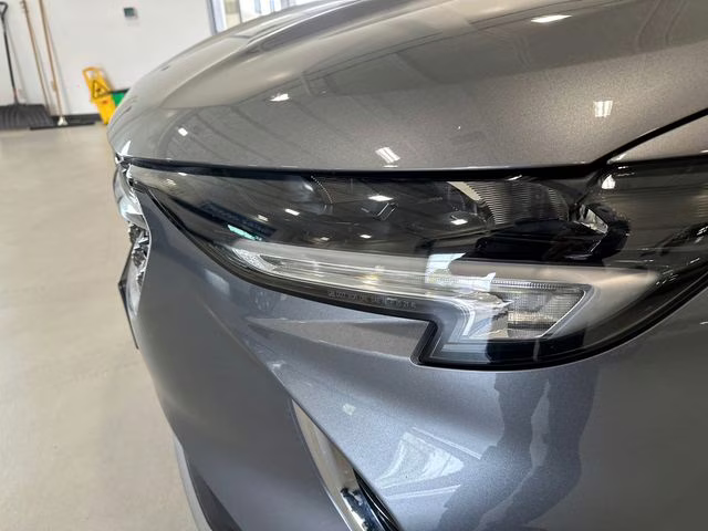 2022 Satin Steel Gray Metallic Buick Envision Avenir AWD SUV