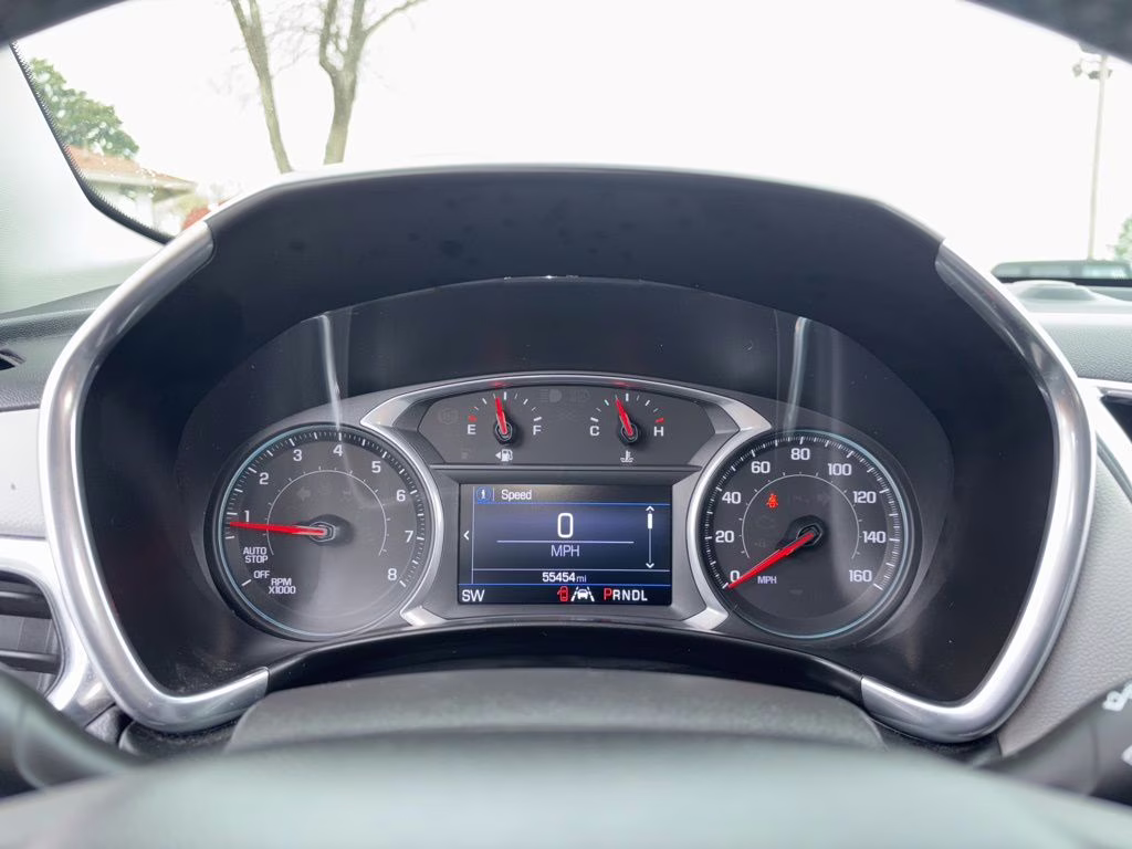 2021 Summit White Chevrolet Equinox LT FWD SUV