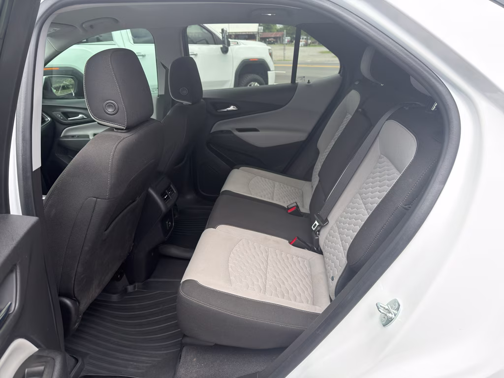2021 Summit White Chevrolet Equinox LT FWD SUV