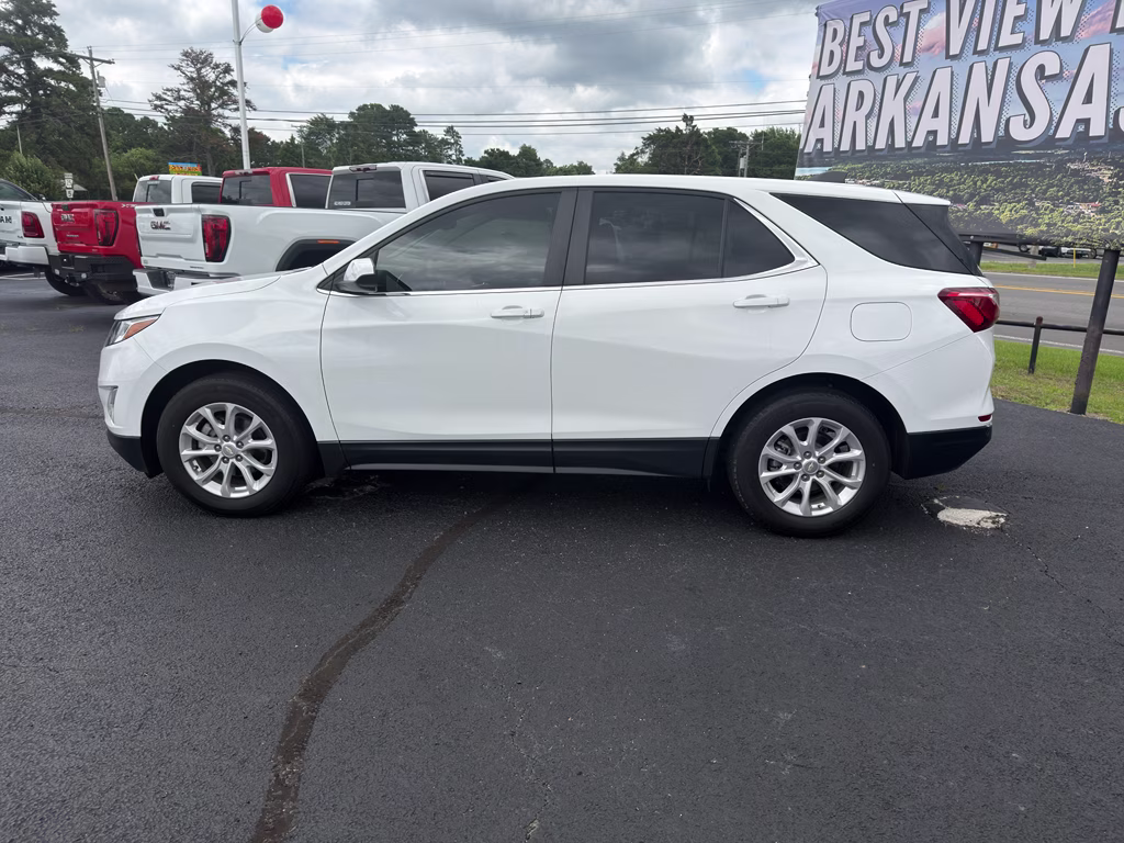 2021 Summit White Chevrolet Equinox LT FWD SUV
