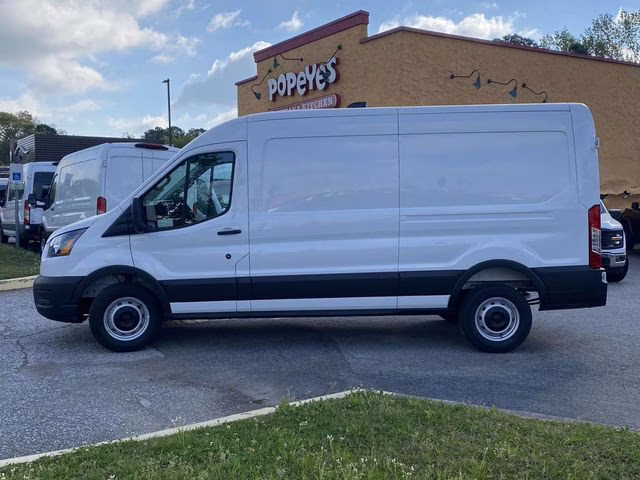 2026 Oxford White Ford Transit Cargo Van Base RWD Van