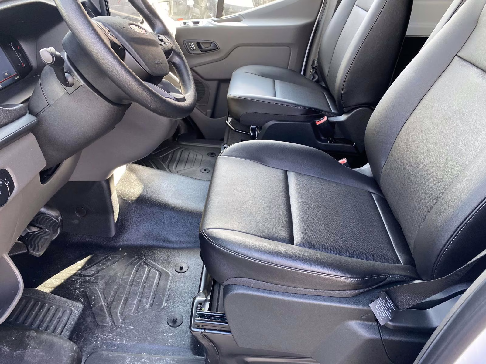 2026 Oxford White Ford Transit-250 Base RWD Van