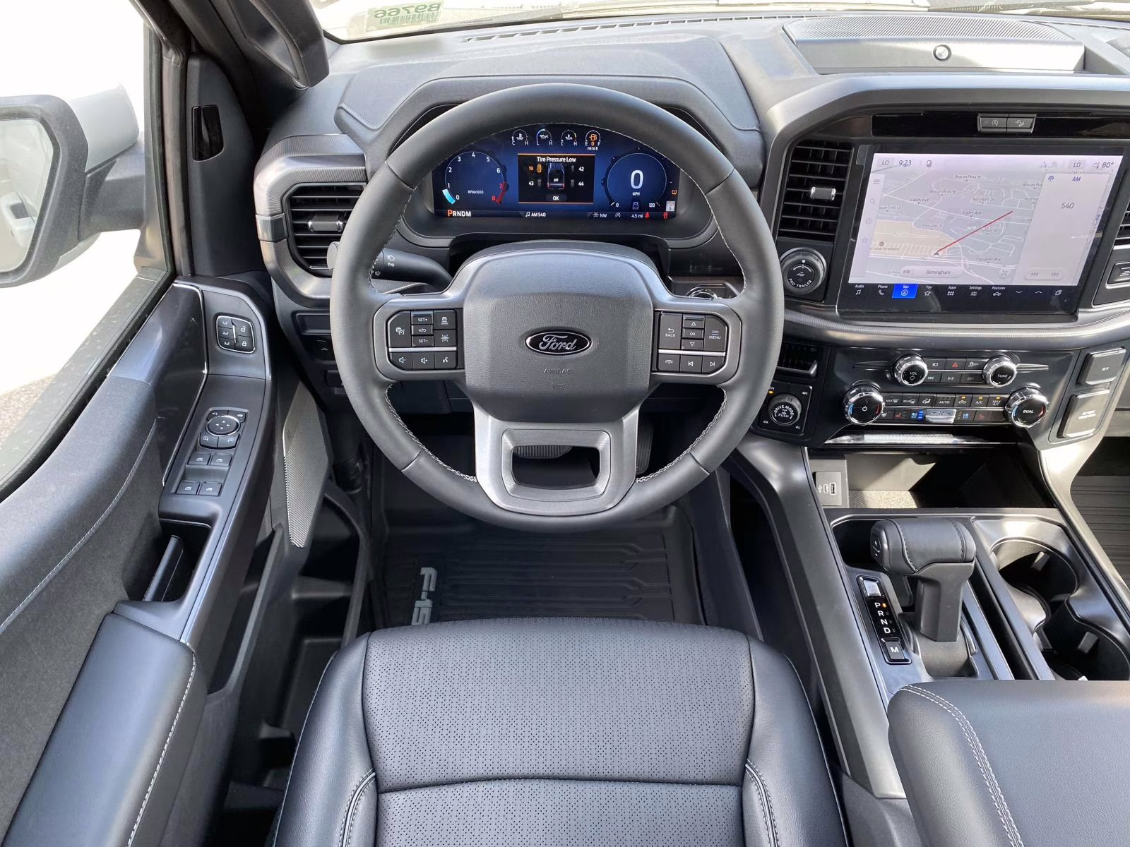 2026 Avalanche Ford F-150 Lariat 4X4 Truck