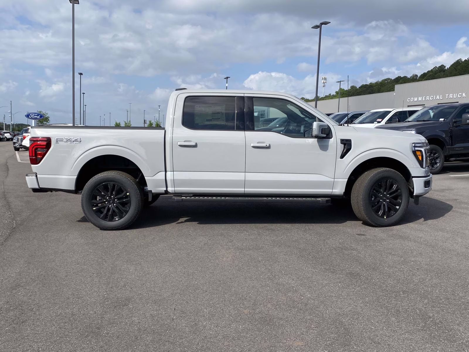 2026 Avalanche Ford F-150 Lariat 4X4 Truck