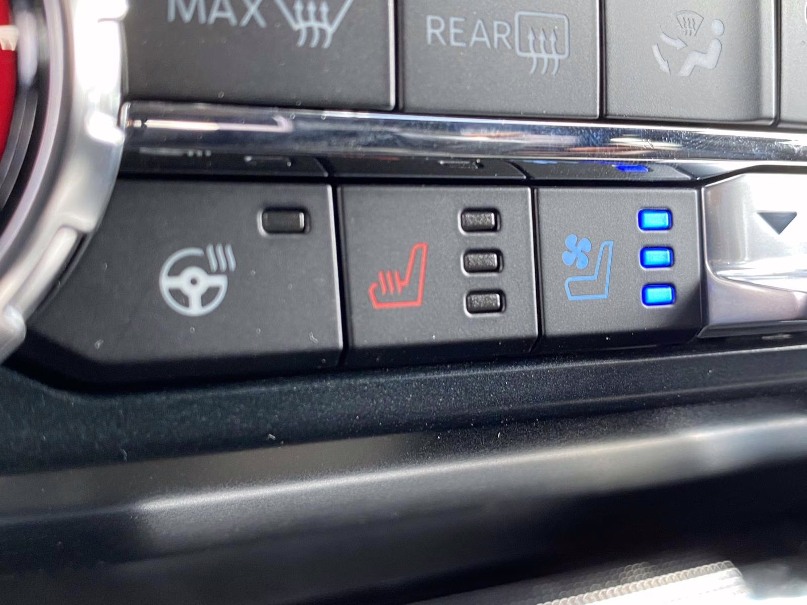 2026 Avalanche Ford F-150 Lariat 4X4 Truck