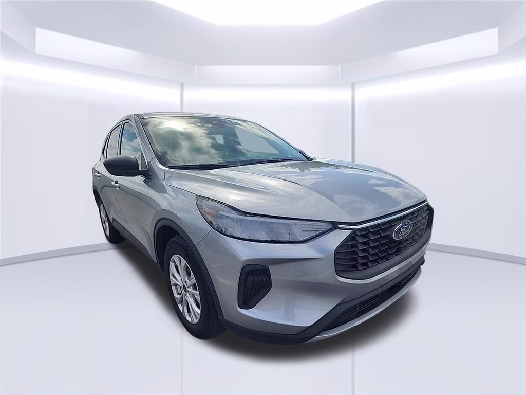 2024 Iconic Silver Metallic Ford Escape Active FWD SUV