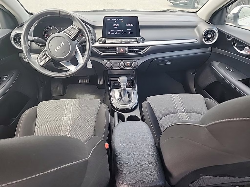 2024 Clear White Kia Forte LXS FWD Sedan