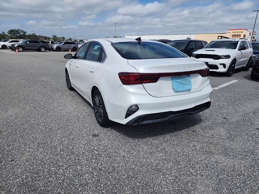 2024 Clear White Kia Forte LXS FWD Sedan