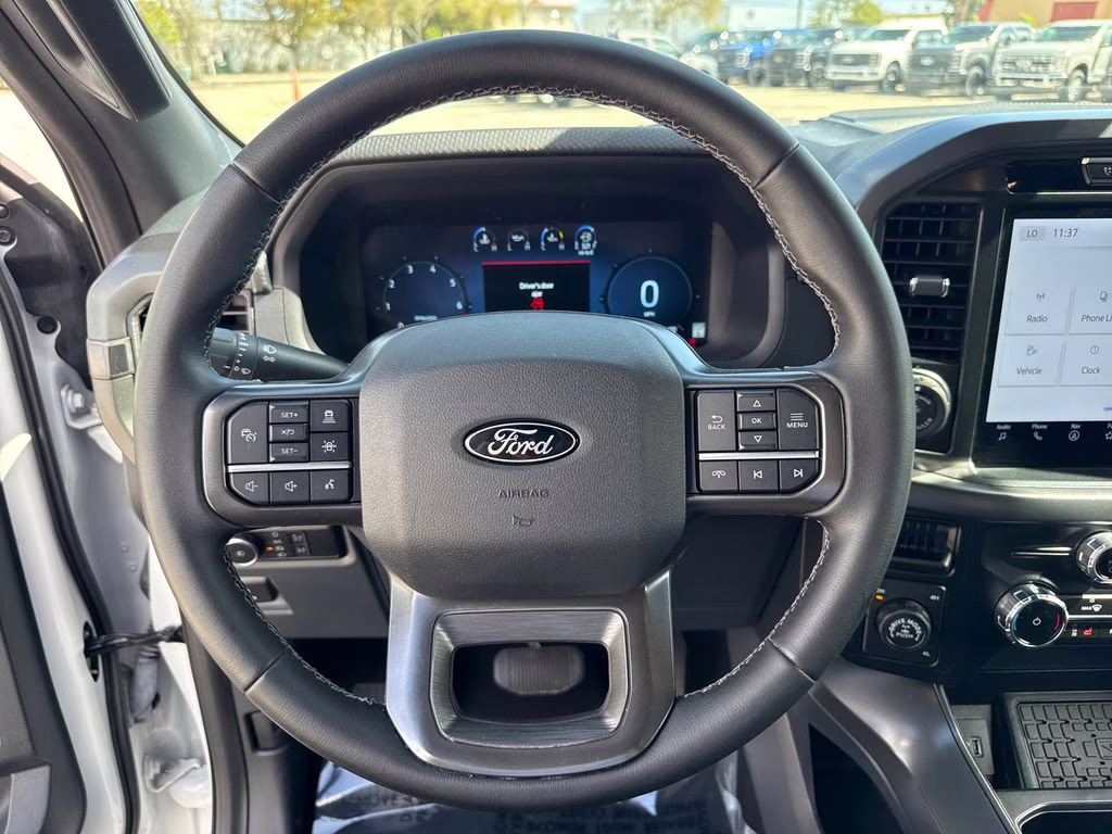 2024 Oxford White Ford F-150 XLT 4X4 Truck