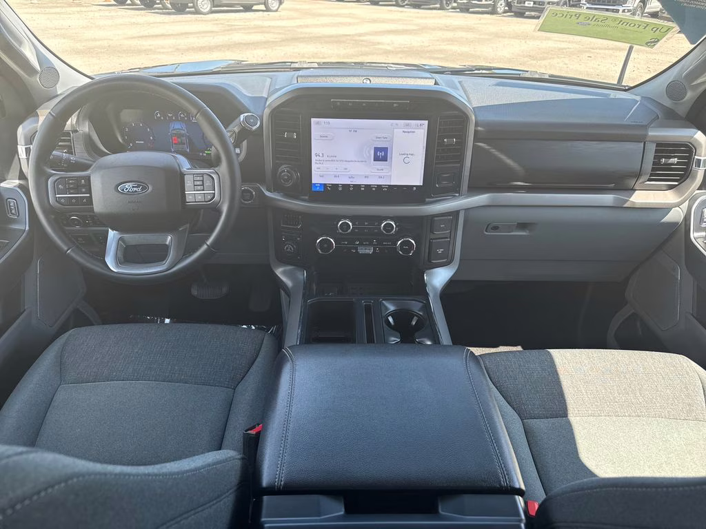 2024 Agate Black Metallic Ford F-150 XLT 4X4 Truck