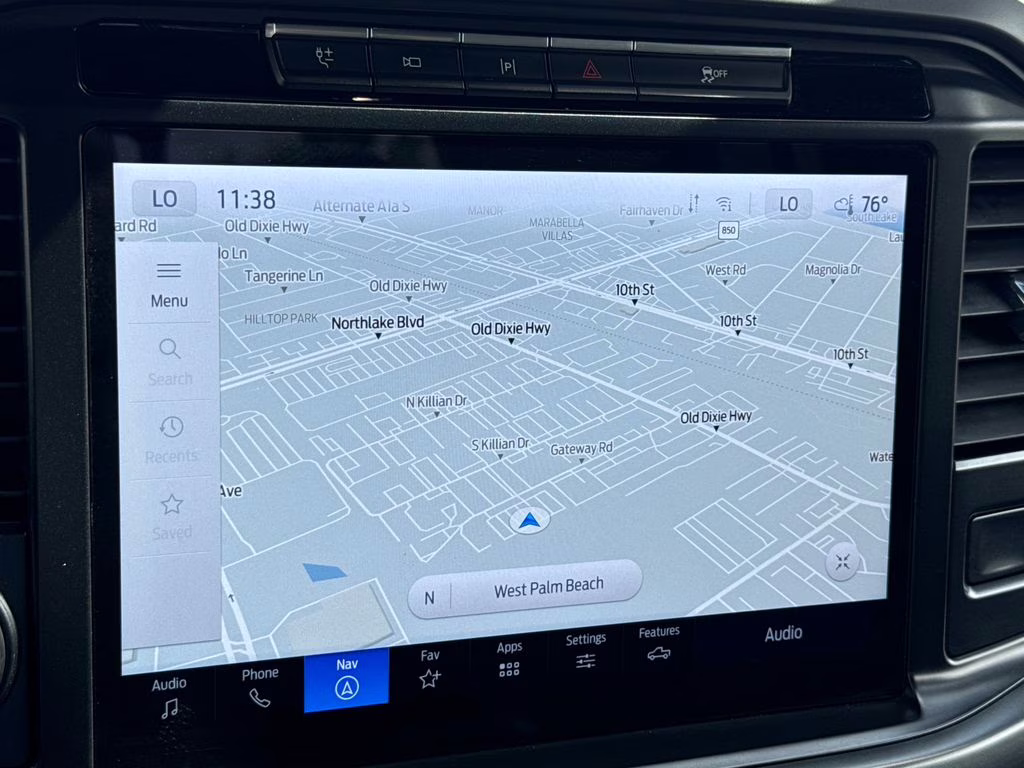 2024 Oxford White Ford F-150 XLT 4X4 Truck