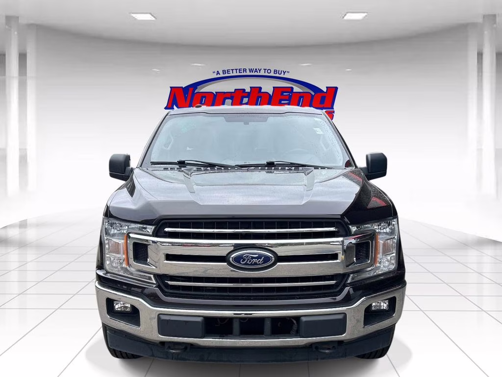 2018 Maroon Ford F-150 4X4 Truck