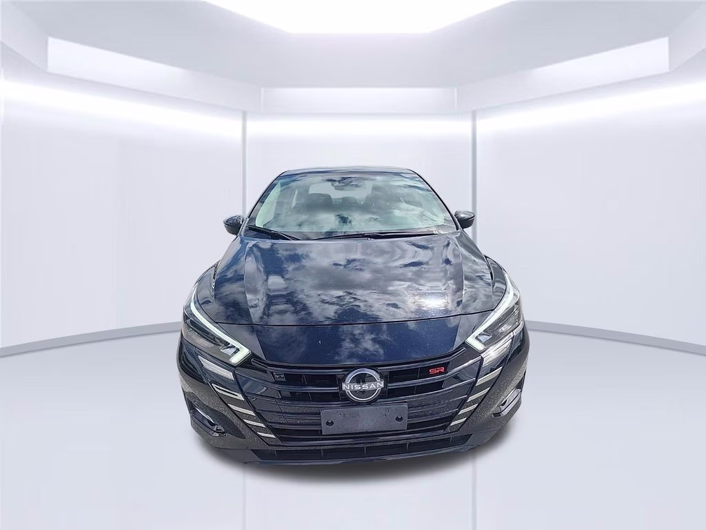 2024 Super Black Nissan Versa 1.6 SR FWD Sedan