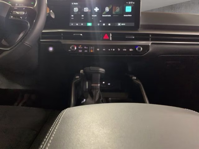 2026 Glacial White Pearl Kia Sorento S AWD SUV