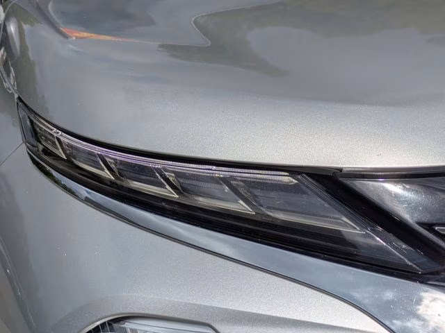 2023 Silver Mitsubishi Outlander SE Special Edition FWD SUV