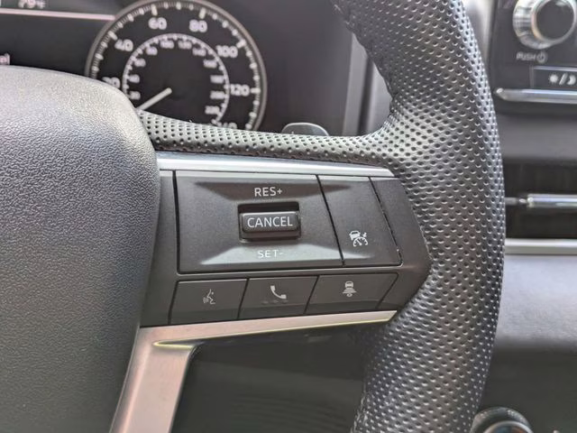 2023 Silver Mitsubishi Outlander SE Special Edition FWD SUV