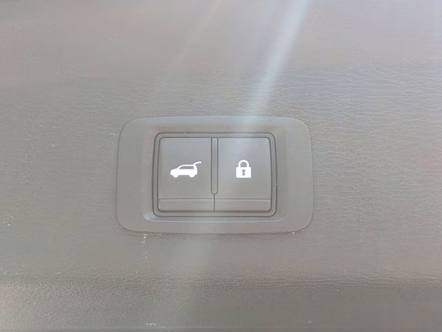 2024 Gray Mitsubishi Outlander SE FWD SUV