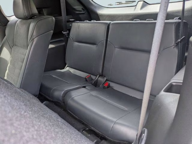 2024 Gray Mitsubishi Outlander SE FWD SUV