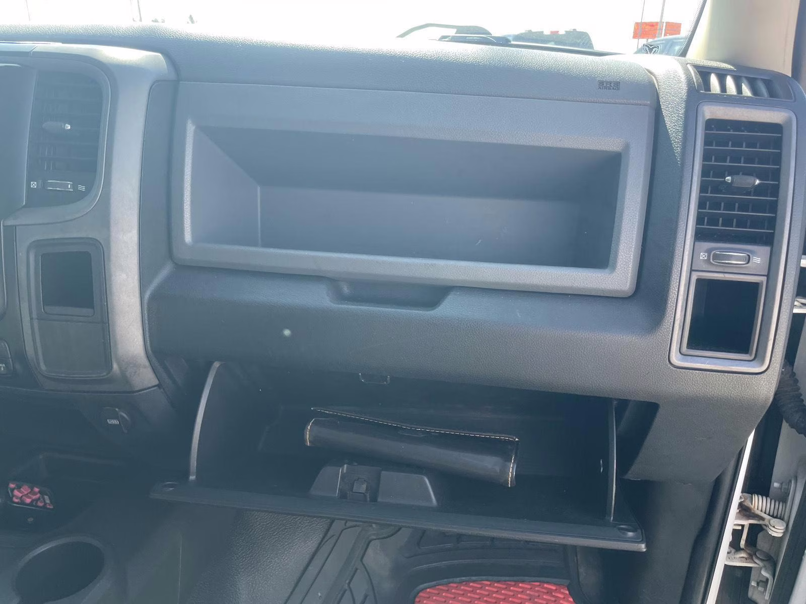 2015 Bright White Clearcoat Ram 3500 Tradesman 4X4 Truck