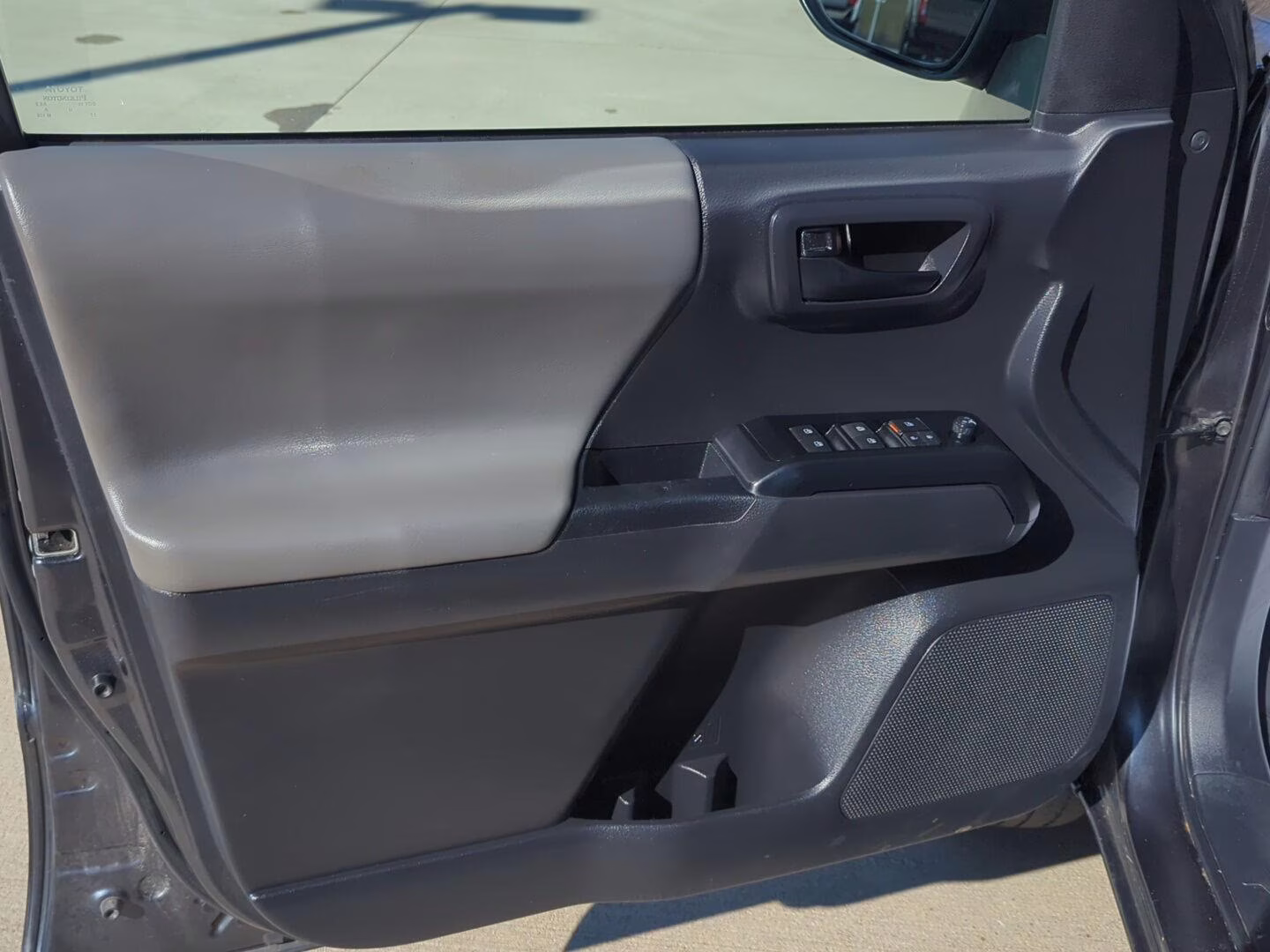 2023 Magnetic Gray Metallic Toyota Tacoma SR V6 4X4 Truck