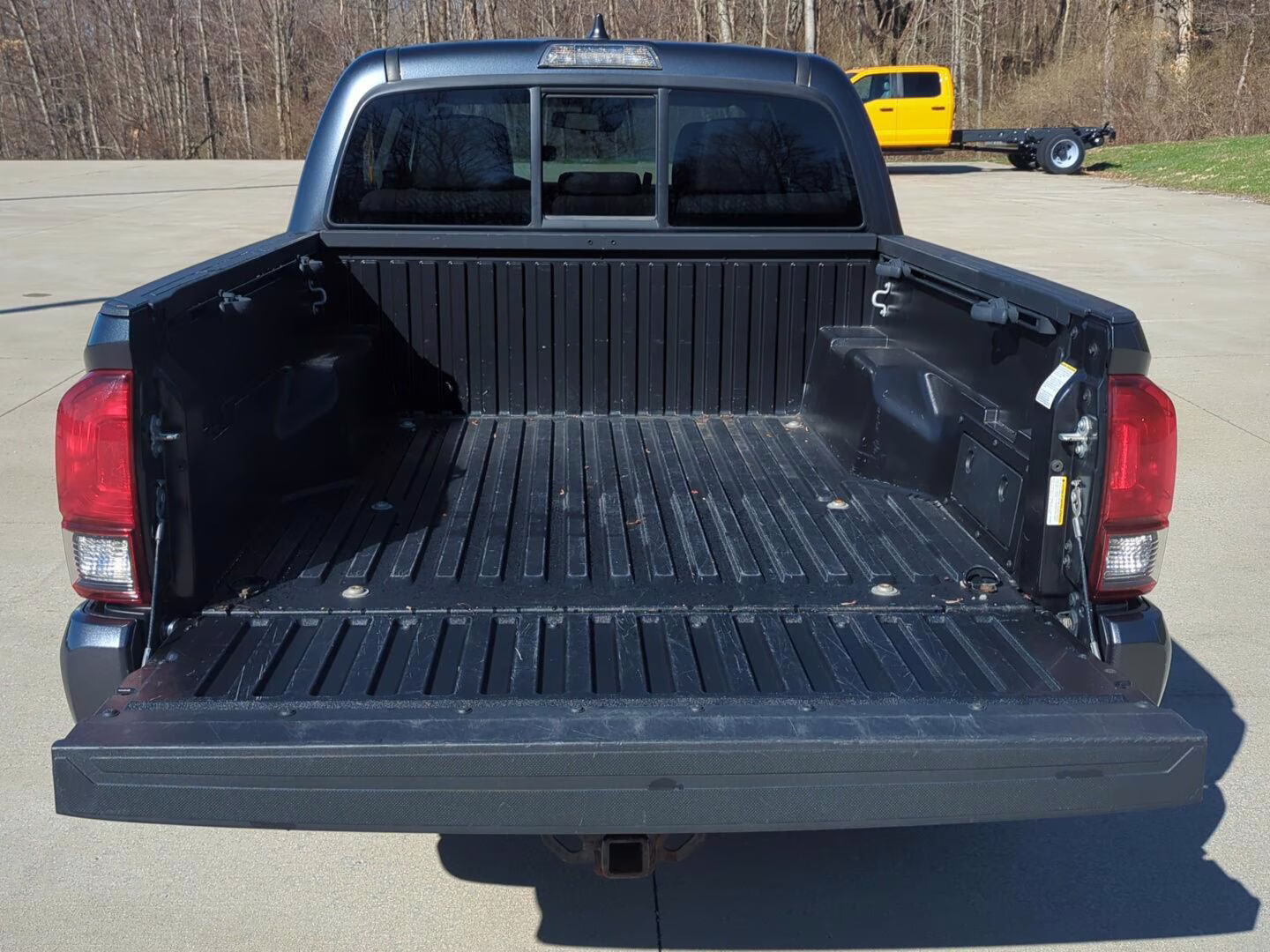 2023 Magnetic Gray Metallic Toyota Tacoma SR V6 4X4 Truck