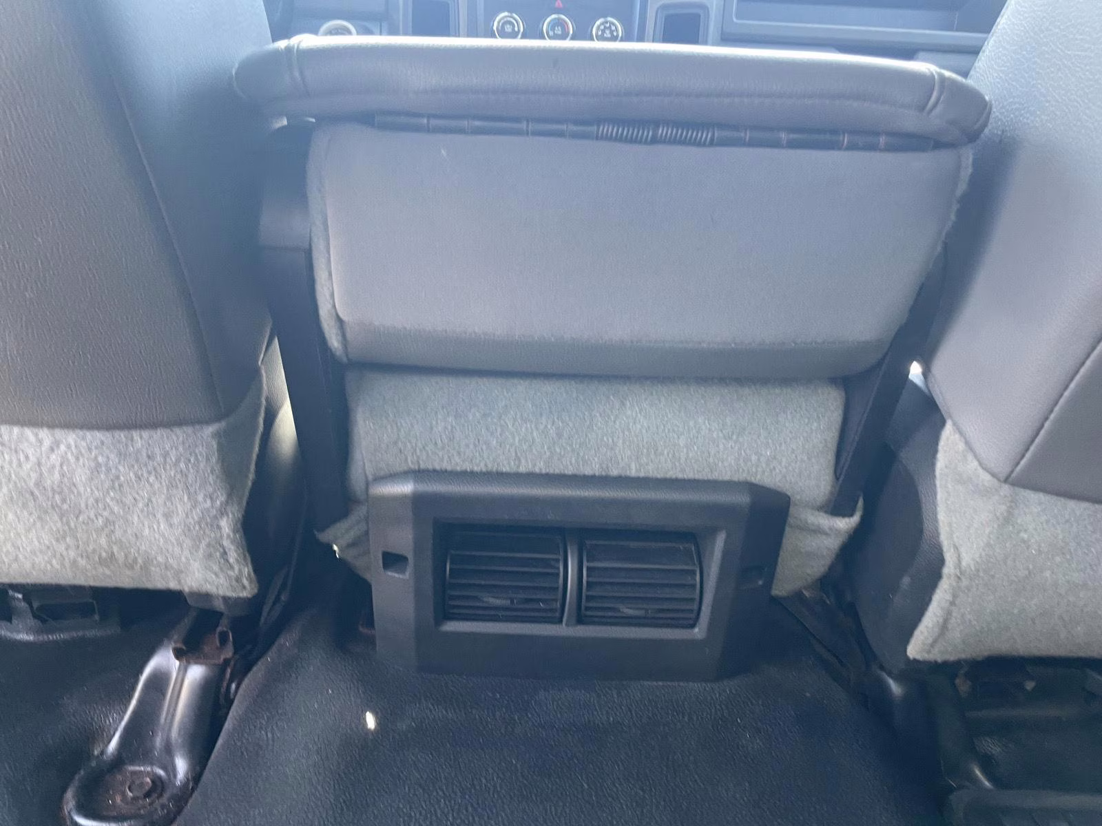 2015 Bright White Clearcoat Ram 3500 Tradesman 4X4 Truck