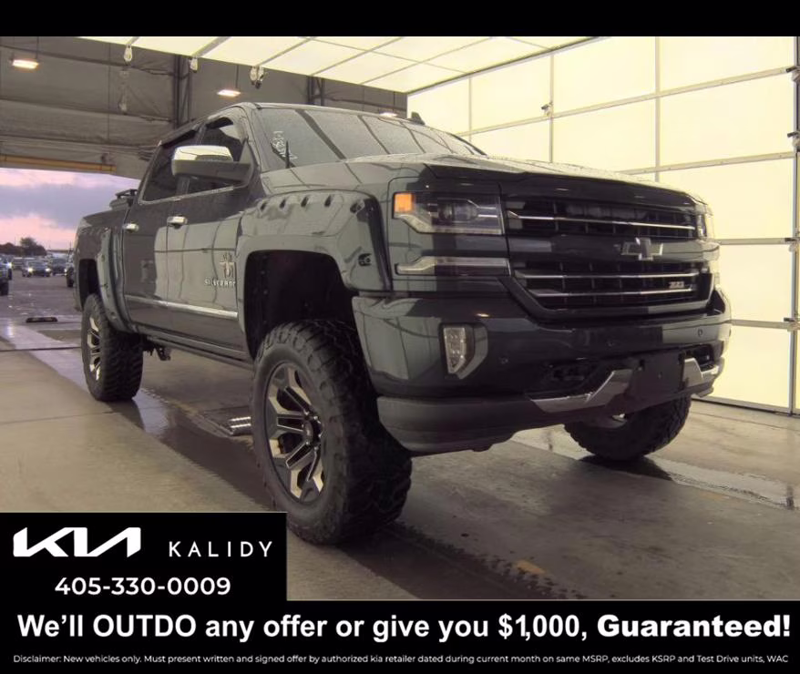 2017 Graphite Metallic Chevrolet Silverado 1500 LTZ 4X4 Truck