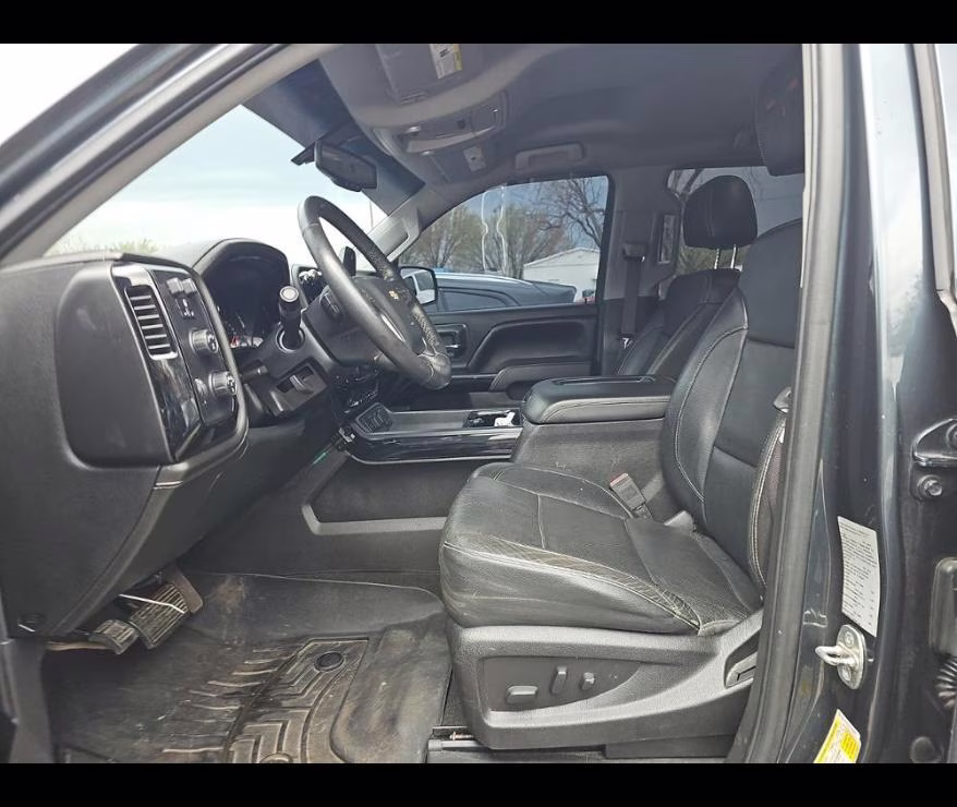 2017 Graphite Metallic Chevrolet Silverado 1500 LTZ 4X4 Truck