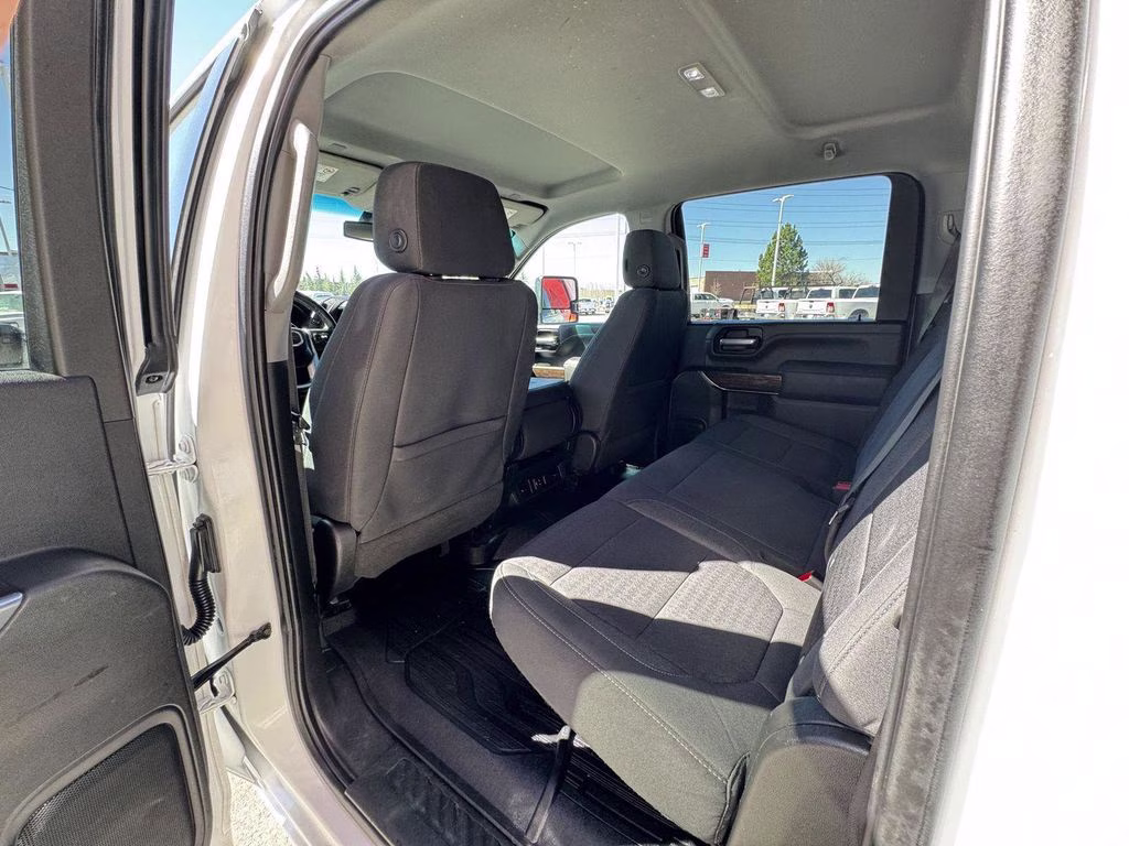 2023 White GMC Sierra 3500HD SLE 4X4 Truck