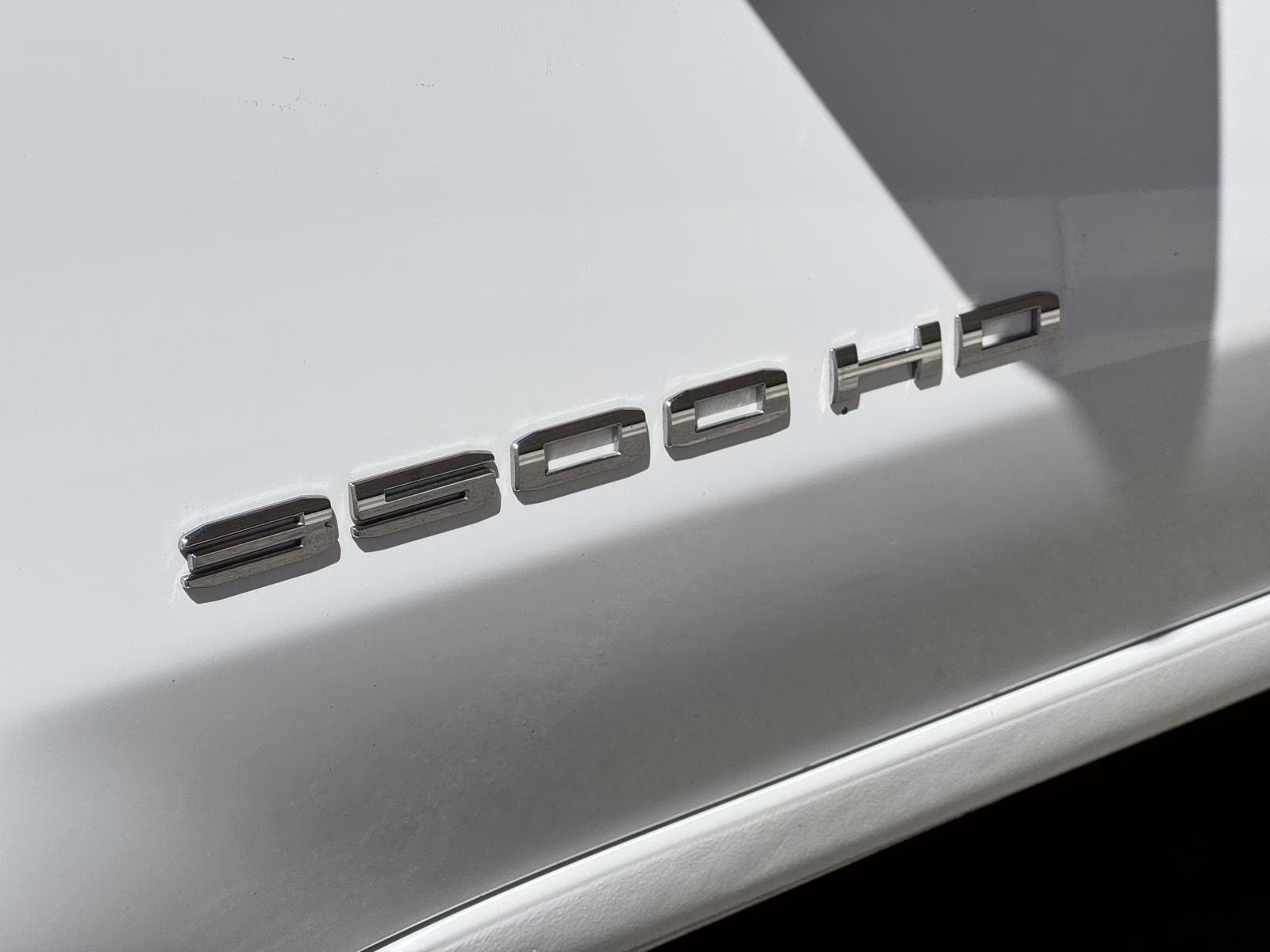 2023 WHITE GMC Sierra 3500HD SLE 4X4 Truck