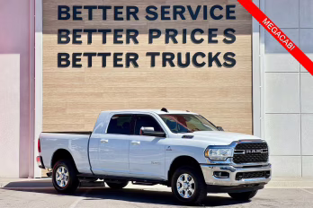 2022 Bright White Clearcoat Ram 3500 Big Horn 4X4 Truck