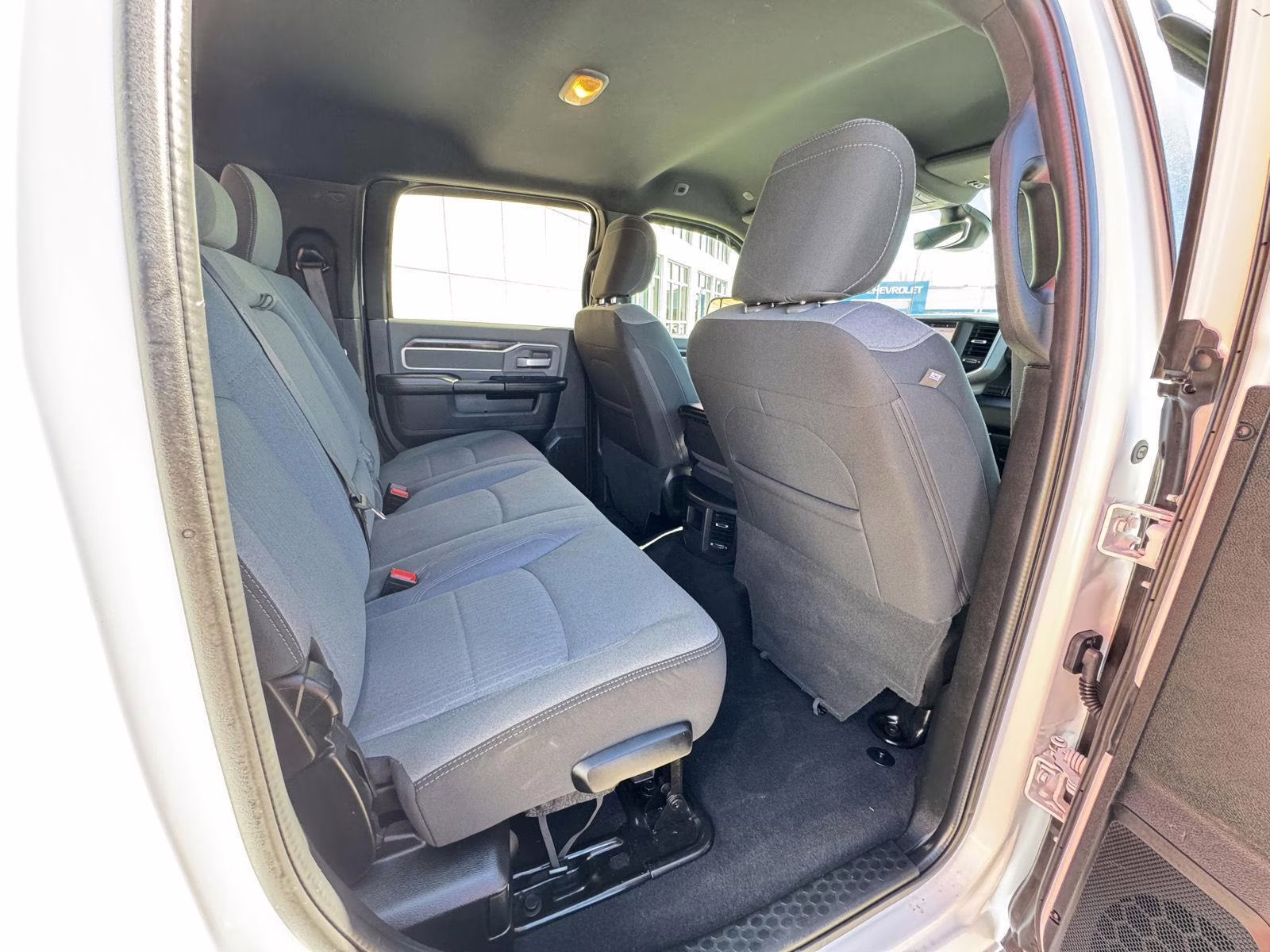 2022 Bright White Clearcoat Ram 3500 Big Horn 4X4 Truck