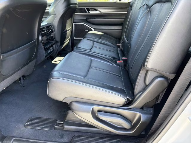 2024 Silver Zynith Jeep Wagoneer L Series II RWD SUV