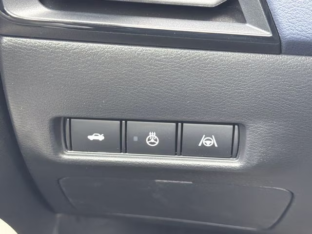 2026 Aspen White Tricoat Nissan Sentra SL FWD Sedan