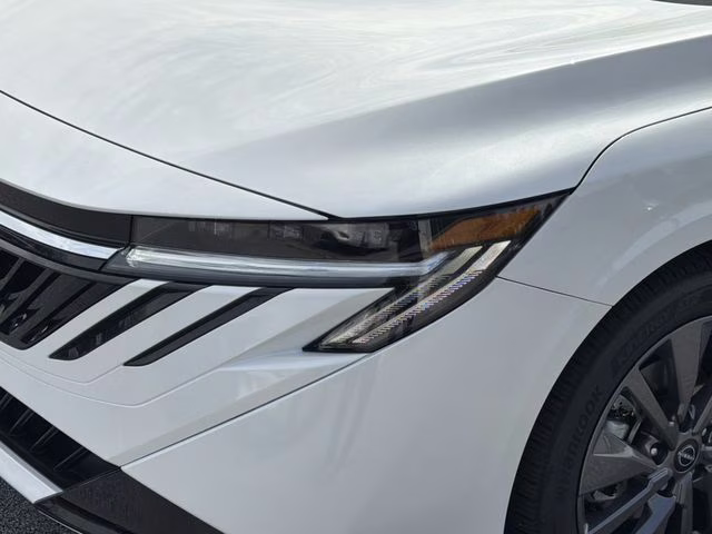 2026 Aspen White Tricoat Nissan Sentra SL FWD Sedan