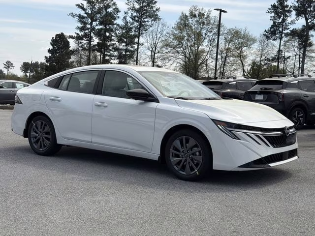 2026 Aspen White Tricoat Nissan Sentra SL FWD Sedan