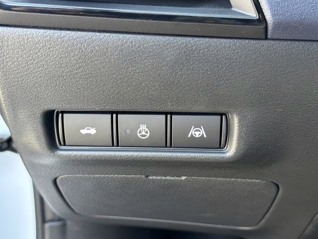 2026 Aspen White Tricoat Nissan Sentra SL FWD Sedan