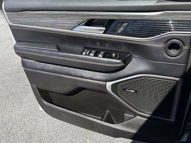 2024 Silver Zynith Jeep Wagoneer L Series II RWD SUV
