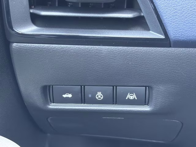 2026 Aspen White Tricoat Nissan Sentra SL FWD Sedan