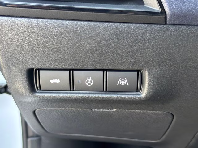 2026 Aspen White Tricoat Nissan Sentra SL FWD Sedan