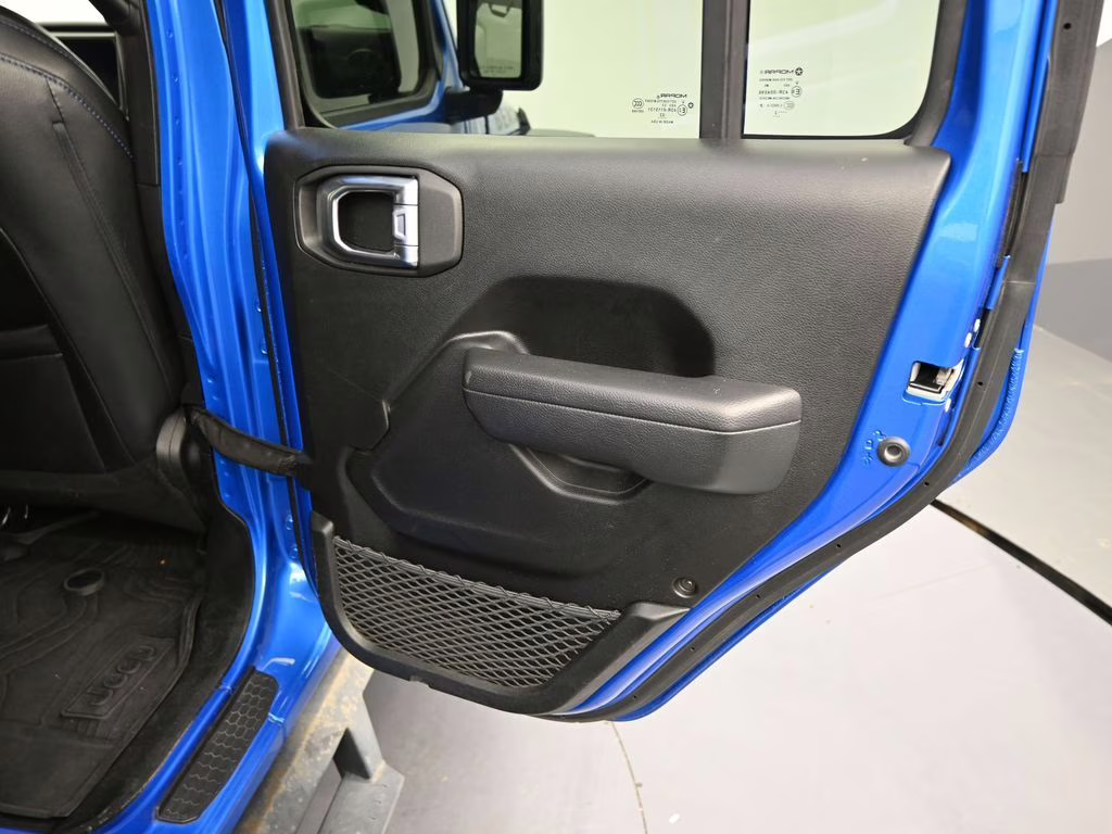 2022 Hydro Blue Pearl Coat Jeep Wrangler Unlimited Freedom Edition 4X4 SUV