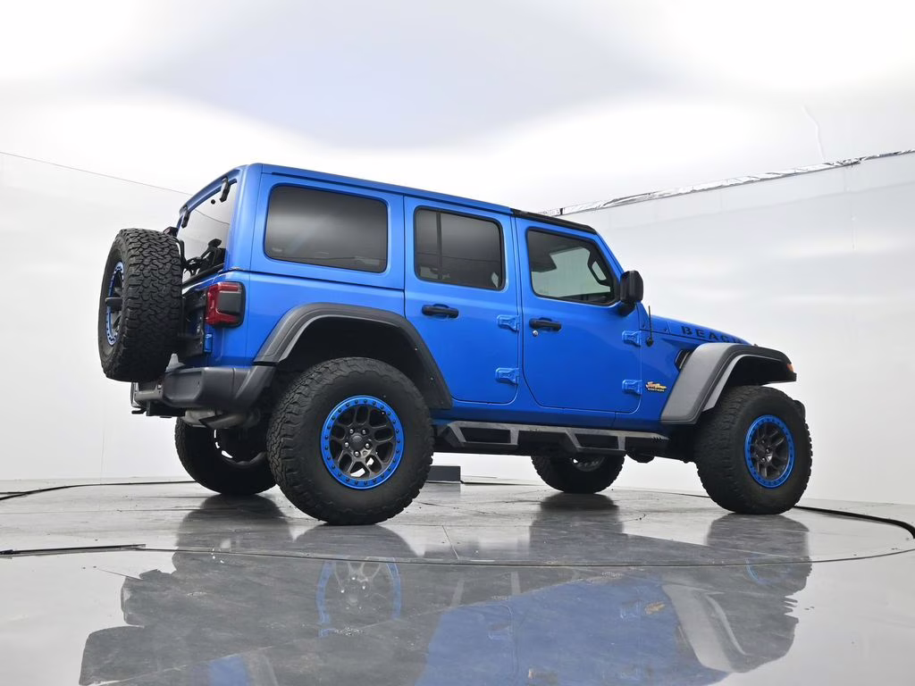 2022 Hydro Blue Pearl Coat Jeep Wrangler Unlimited Freedom Edition 4X4 SUV
