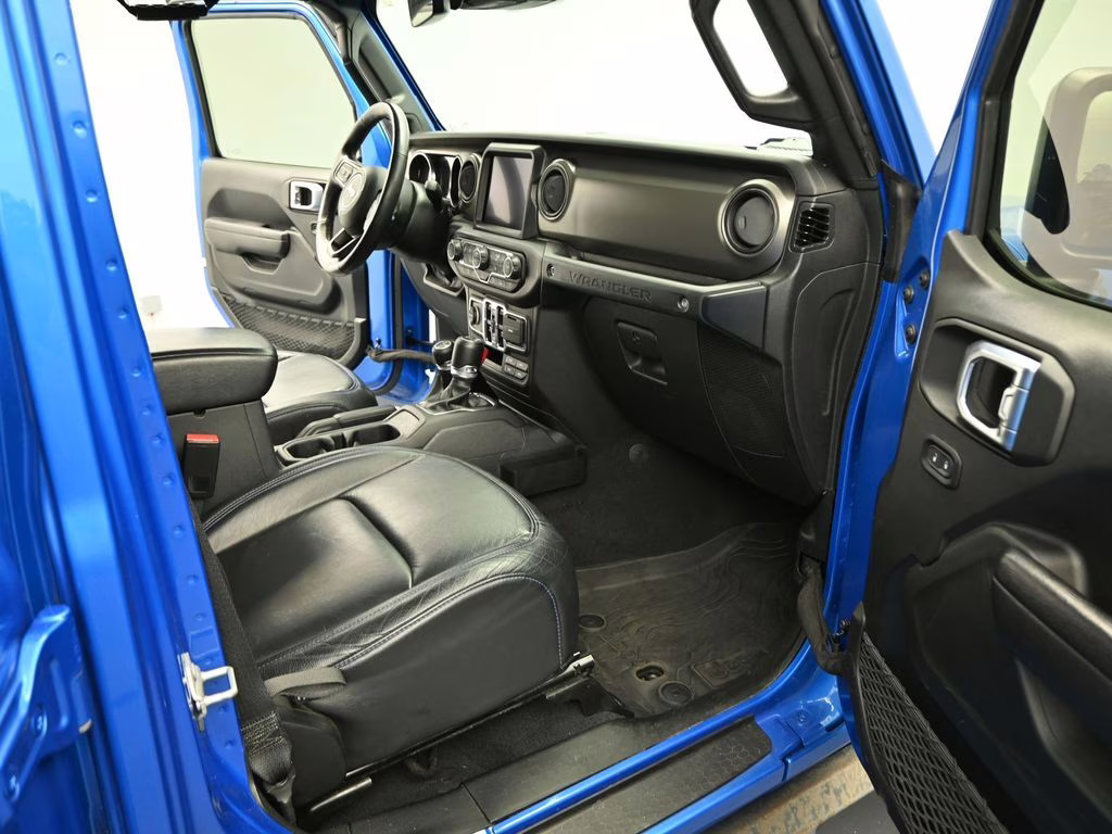 2022 Hydro Blue Pearl Coat Jeep Wrangler Unlimited Freedom Edition 4X4 SUV