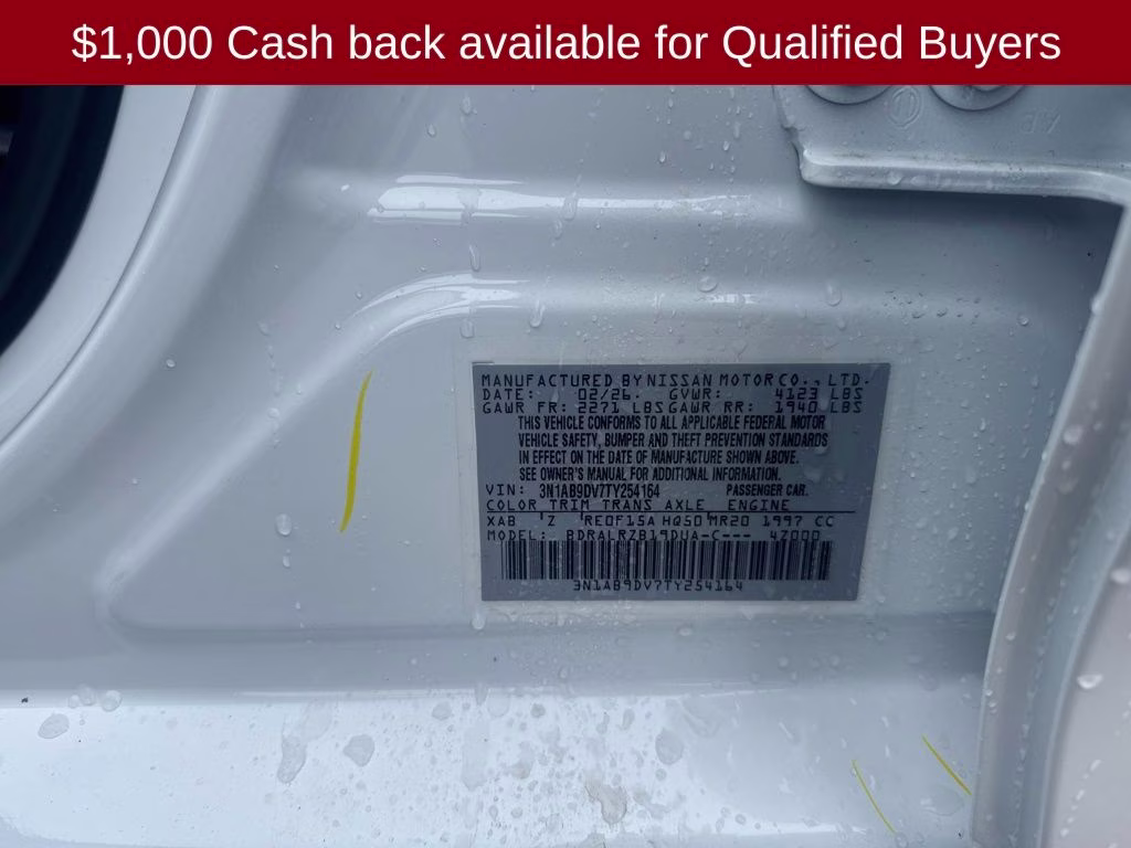 2026 Aspen White/Super Black Nissan Sentra SR FWD Sedan