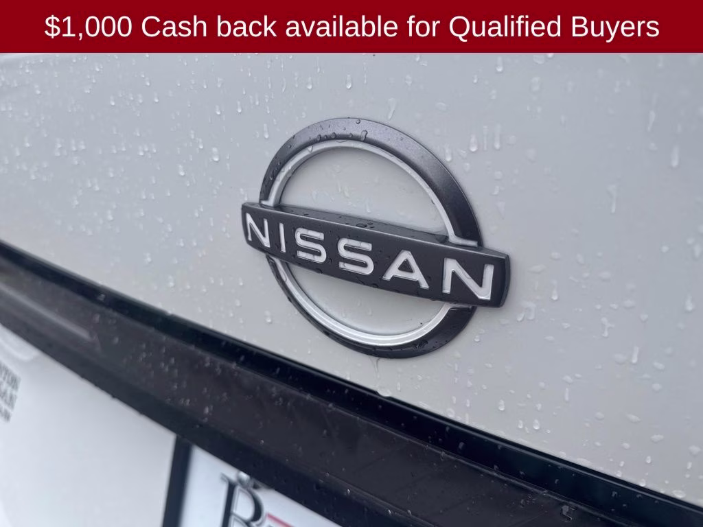 2026 Aspen White/Super Black Nissan Sentra SR FWD Sedan