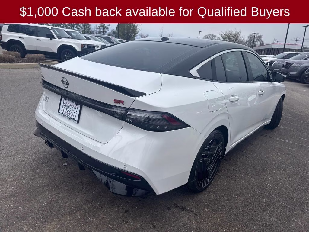2026 Aspen White/Super Black Nissan Sentra SR FWD Sedan