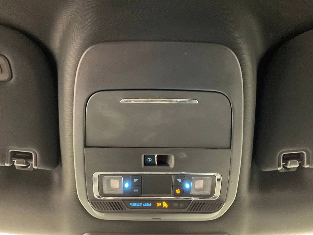 2024 Oxford White Ford F-150 Lariat 4X4 Truck