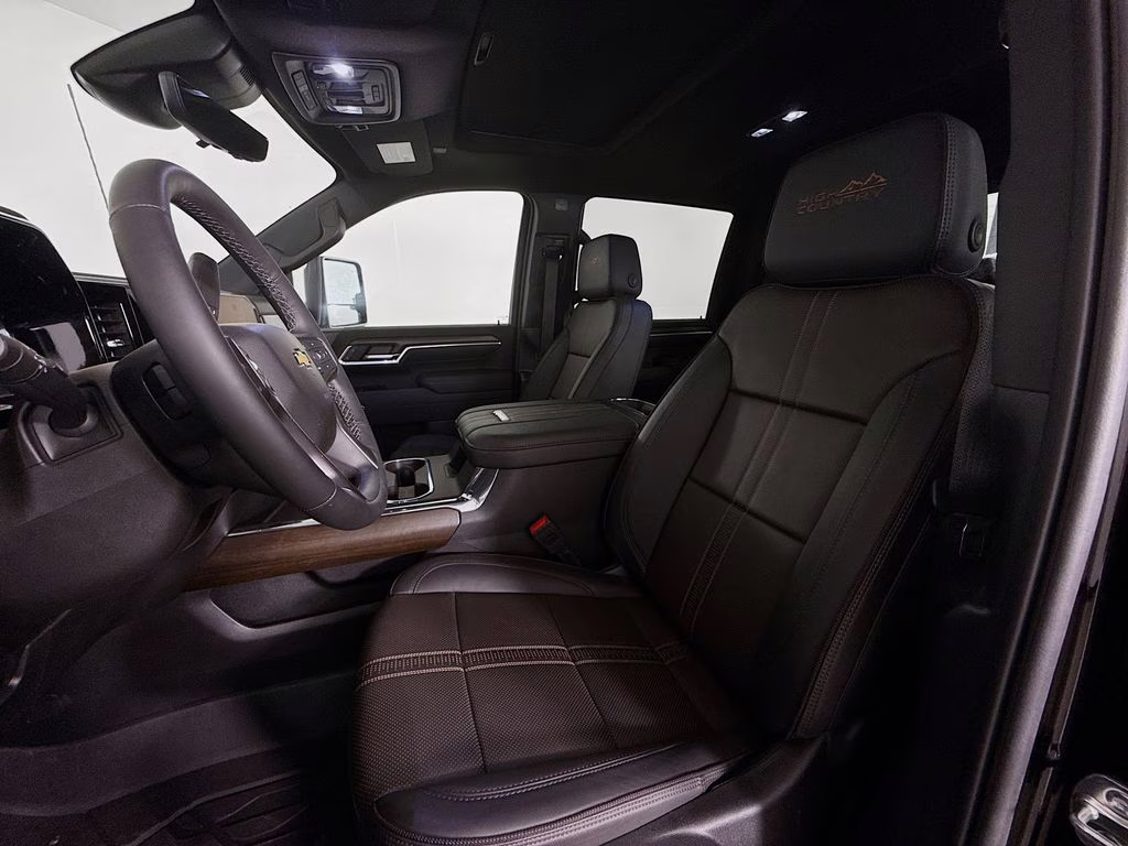 2025 Black Chevrolet Silverado 2500HD High Country 4X4 Truck