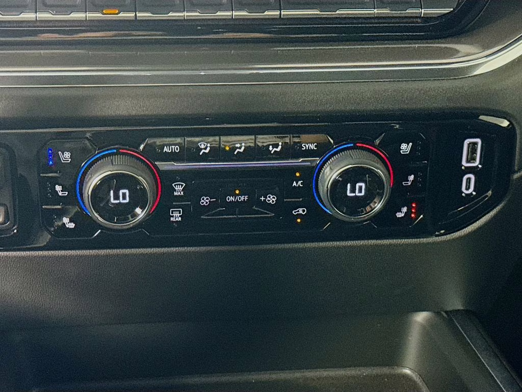 2025 Black Chevrolet Silverado 2500HD High Country 4X4 Truck