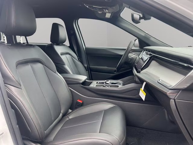 2026 Bright White Clearcoat Jeep Cherokee Limited 4X4 SUV